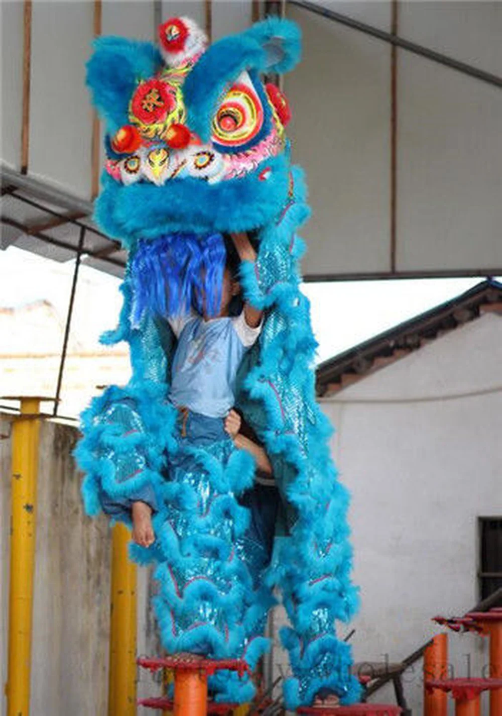 

New Chinese Folk art Lion Dance mascot Costume blue wool Southern Lion two adult Clothing Advertising Carnival Halloween Gift