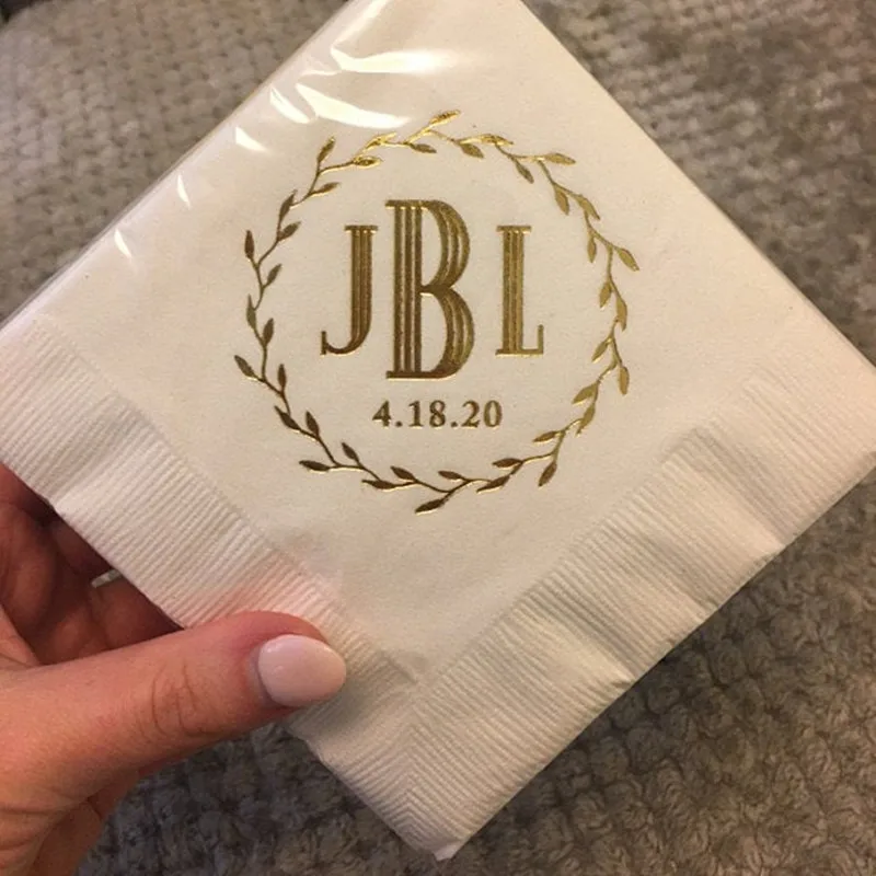 Продажа Персонализированные венки Свадебные Бумажные салфетки на заказ Mr & Mrs Коктейльная бумага для напитков салфетки для свадебного душа декор ст...