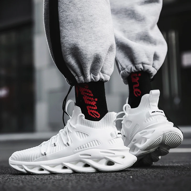 

New Breathable Running Shoes for men Lightweight Sports Shoes Shock Absorption Trainer Gym Sneakers Zapatillas Big Size 45 46