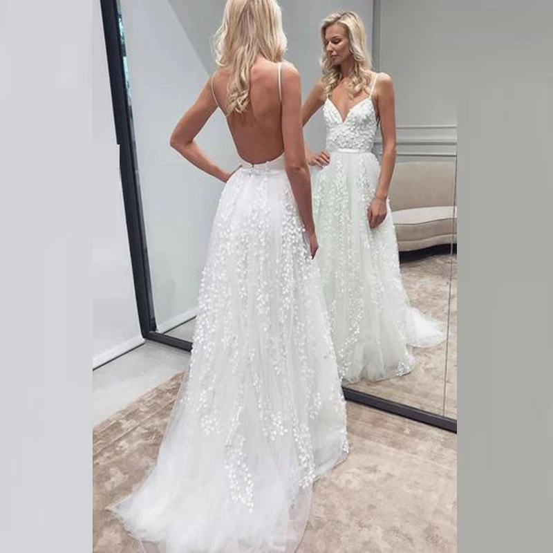 

Latest Graceful A Line Ivory Backless Bridal Wedding Dresses Sleeveless Plunge V Neckline Wedding Gowns for Bride with Straps