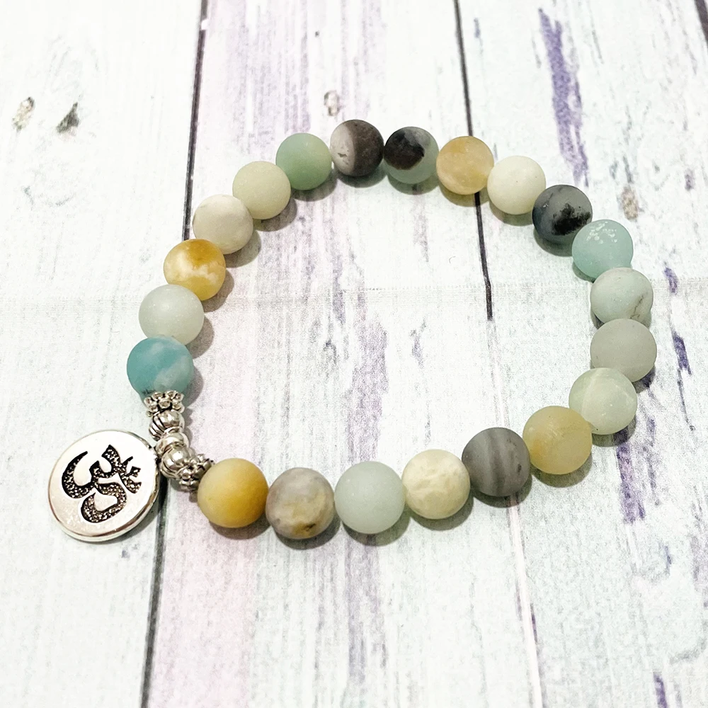 Матовый браслет Ruberthen 8 мм из амазонита женский очаровательный Ом для медитации