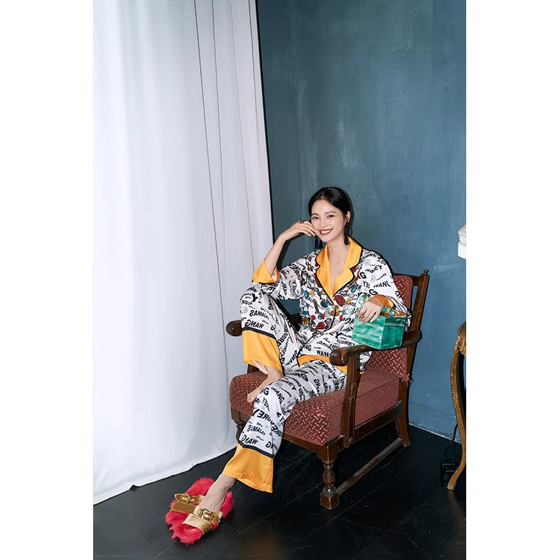 Maison Gabrielle Monogram Coin Letter Printed Pajamas Set Loungewear Sleepwear for Women Silk Satin 2 Pcs Long Sleeve Pyjama