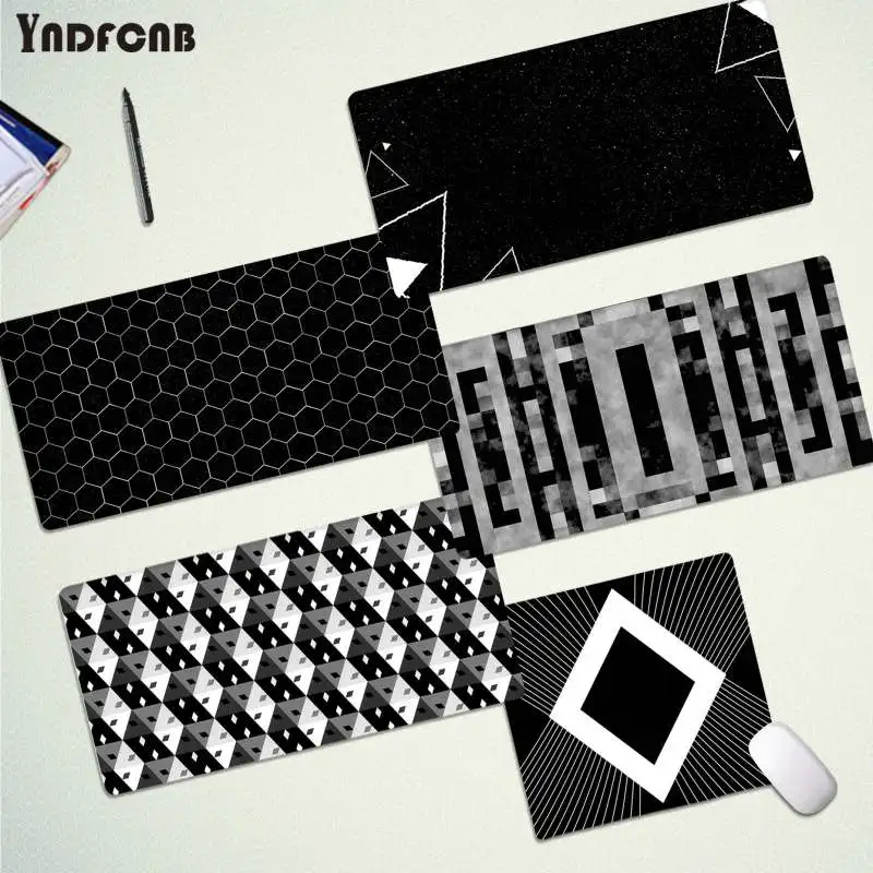 

YNDFCNB Black and White Keyboards Mat Rubber Gaming mousepad Desk Mat Size for Deak Mat for overwatch/cs go/world of warcraft