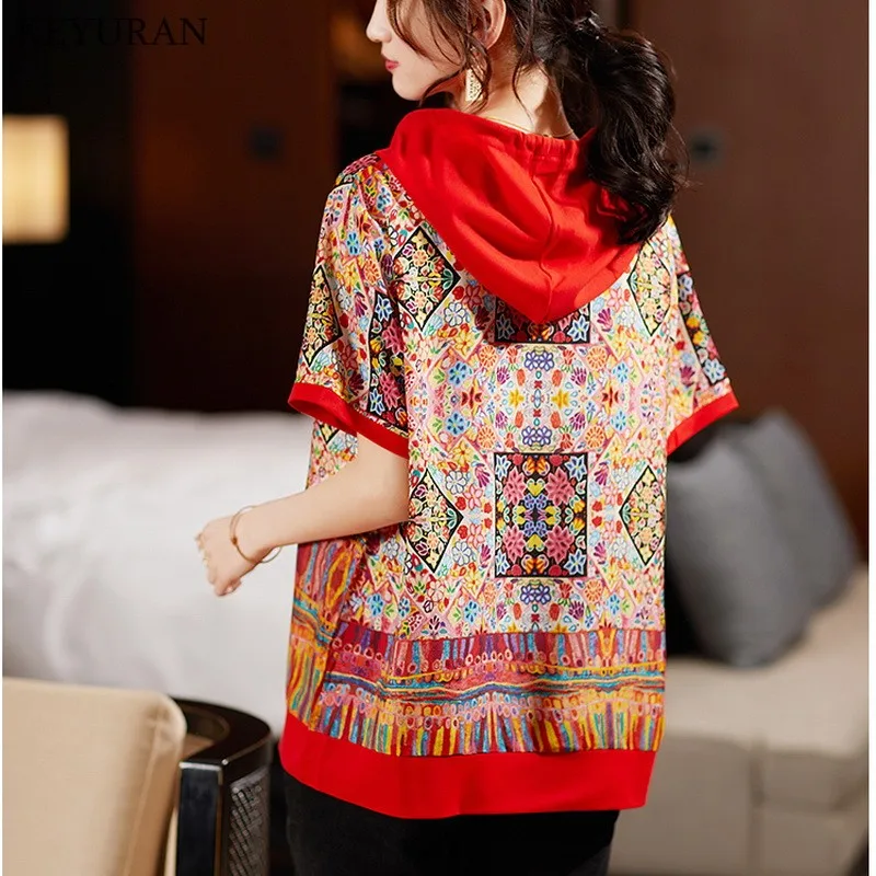

2021 Summer Oversize Hoodied Printed Patchwork T-Shirt Woman Short Sleeve Woman T Shirts Casual Loose Plus Size Women Tops Tees