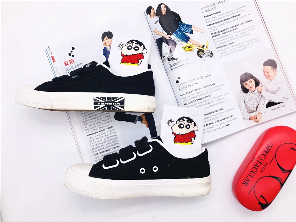Новые милые Носки с рисунком Crayon Shin Chan, женские хлопковые крутые короткие носки с героями мультфильмов, хипстерские носки для скейтборда, забавные женские носки