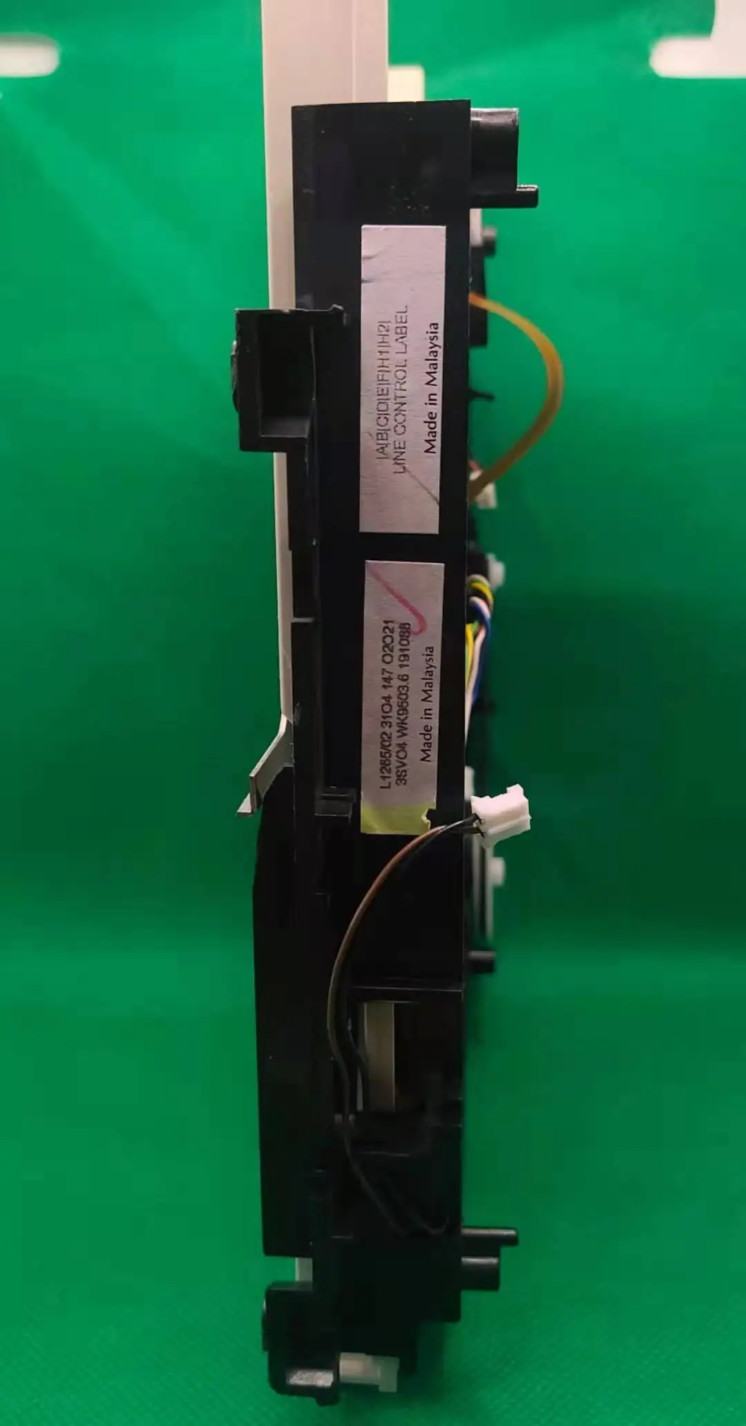 

New CDM-1204 CDM1204 VAM12.4 CDM-12.4 / CDM12.4 CD optical Pick up VAM1204 ( CDM12.4/05 CDM12.4/09 )CD player Laser focus Lens