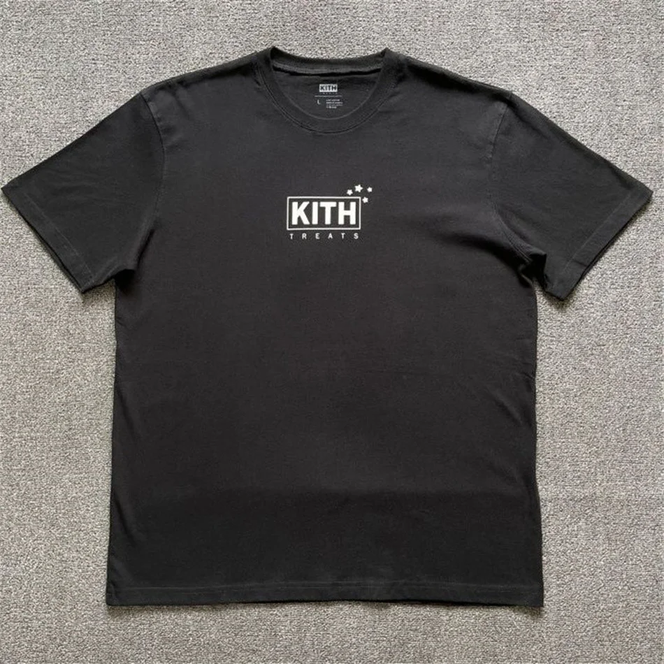 

Футболка с надписью «KITH TREATS» для мужчин и женщин, стильная тенниска с принтом, майка с воротником «KITH TREATS», черная, 1:1, лето, 2021