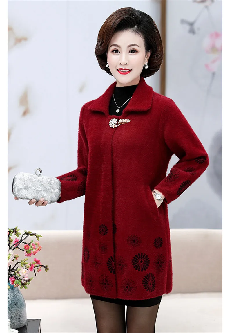 Autumn Winter Middle-aged Women Cashmere Sweater Jacket Large Size Women Imitation Water Velvet Coat 5XL High Quality W1419
