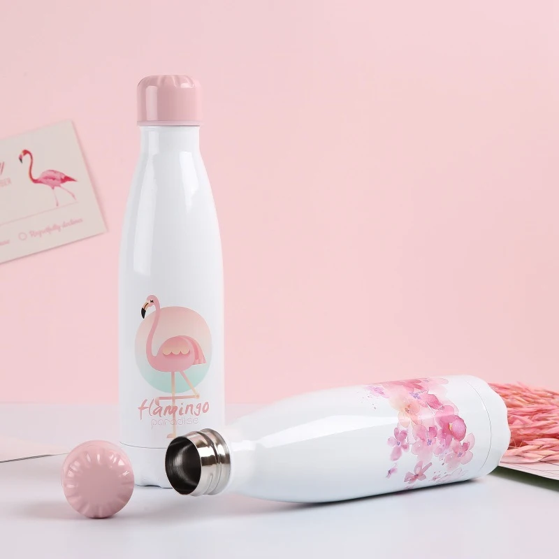 Цветочная бутылка для воды с фламинго изолированная Термокружка из нержавеющей