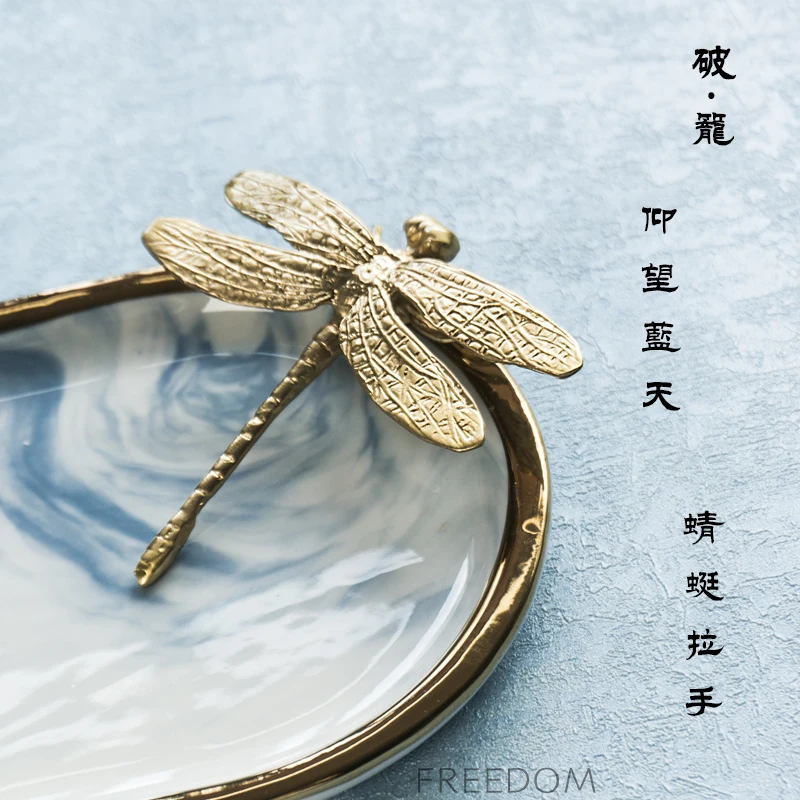1 шт. латунная ручка Стрекоза яркая Золотая креативная декоративные ручки для