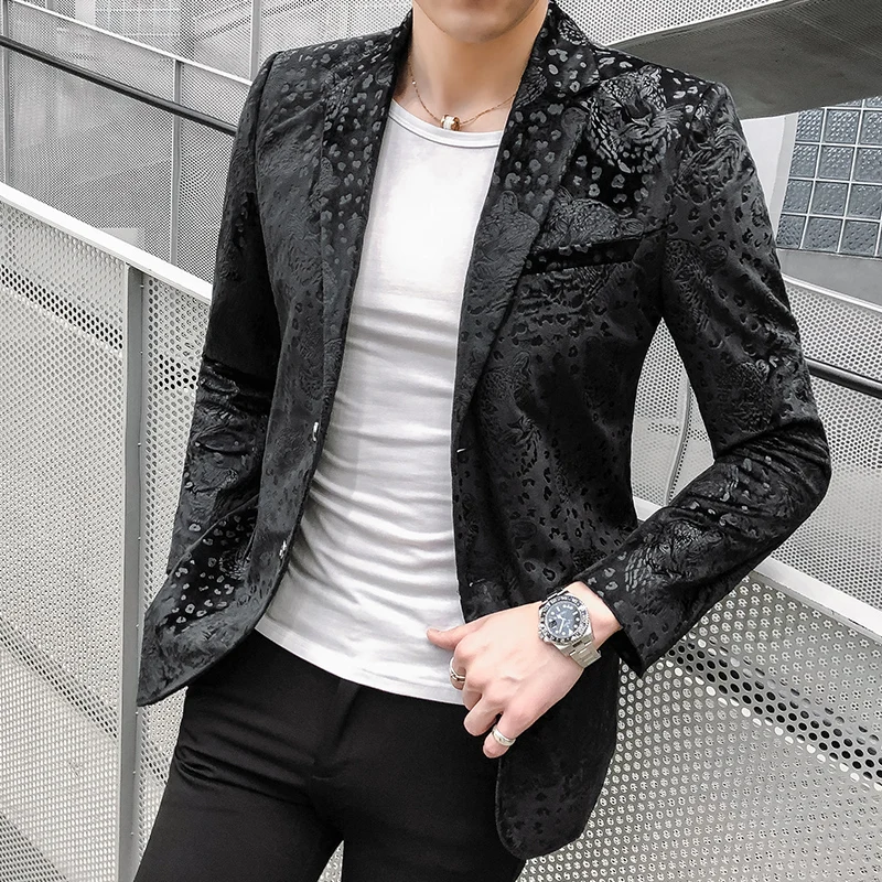 

2021 Brand clothing Men Paisley Floral Jackets Wine Red Golden Stage Suit Jacket Elegant Wedding Mens Blazer Plus Size S-5XL