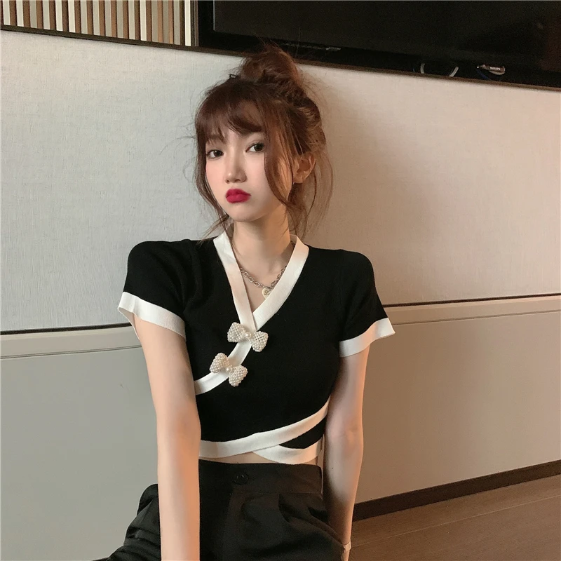

Lucyever White Patchwork Short Sleeve T Shirts Women Fashion Slim Fit Pearl Bow V Neck Knitted Tees Korean Solid Chic Tops Woman