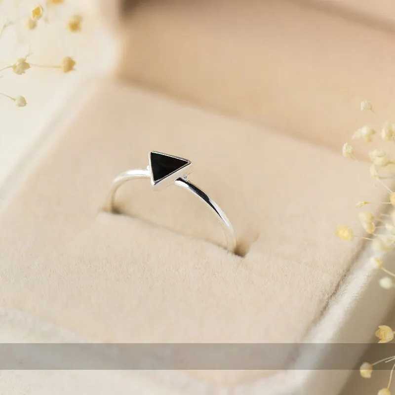 

A00214 100% 925 Sterling Silver Jewelry Creative Adjustable Geometric Triangle Black Rings for Women Daily Life Accessorie