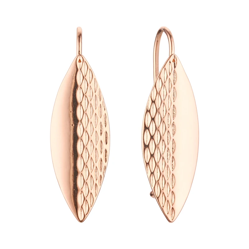 

Woman FJ Rose Gold 585 Color Wild Simple Romantic Elegant Advanced Oval Asymmetrical Pattern Leaf 2022 New Earrings