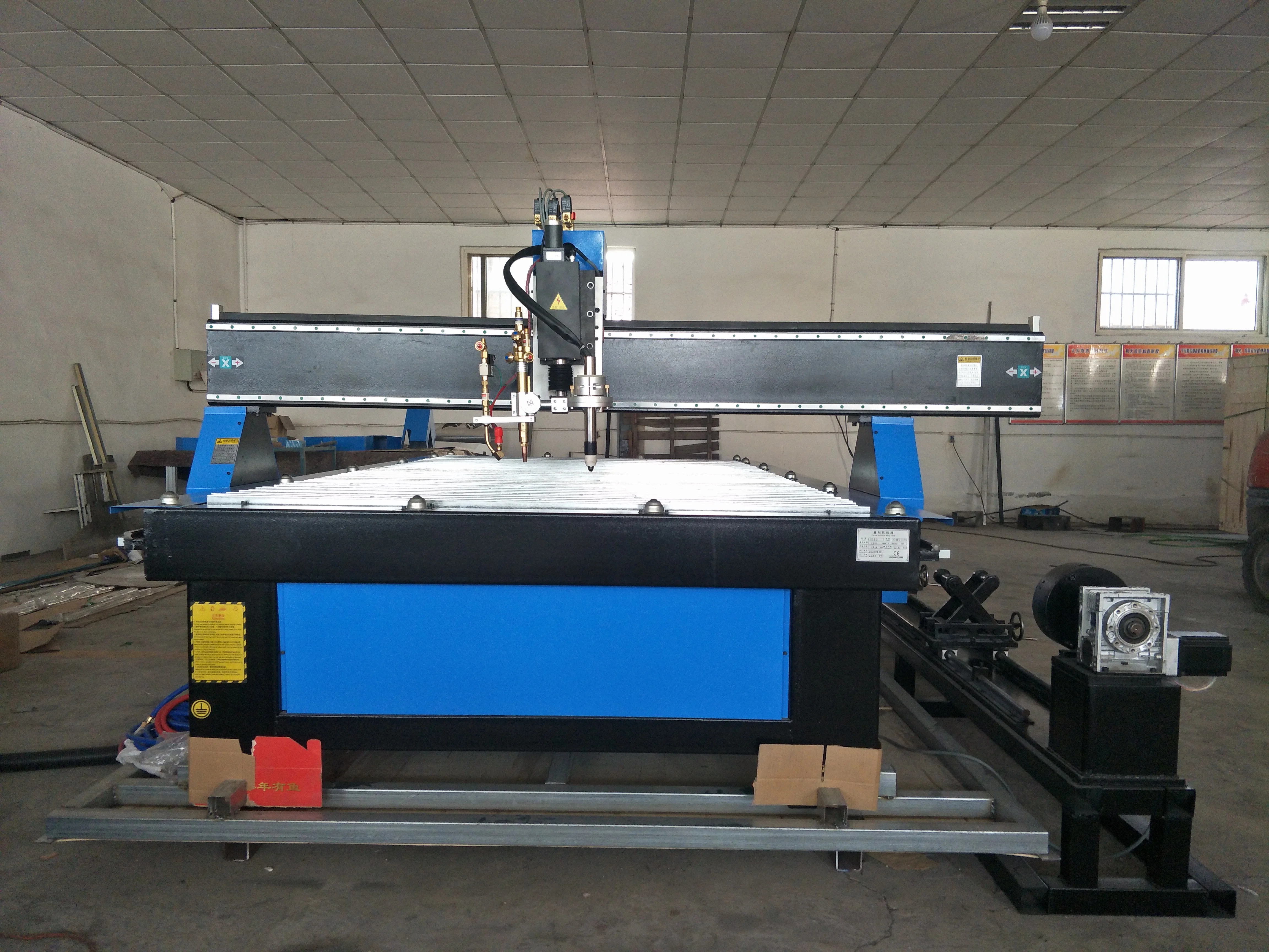 Станок для плазменной резки алюминия нержавеющей стали 1530 CNC-маршрутизатор