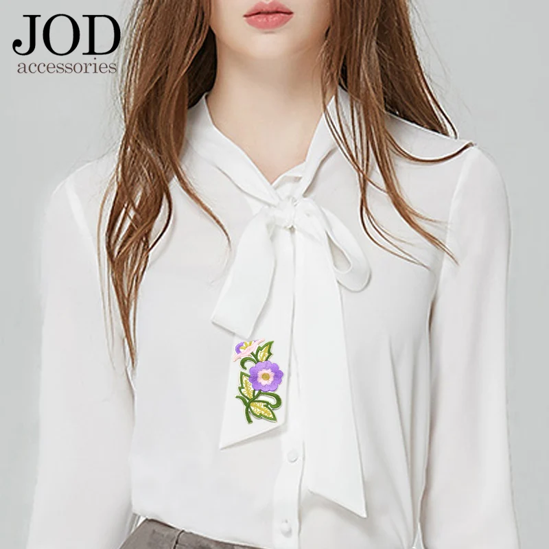 Вышитая красная Цветочная нашивка аппликация роза железные нашивки для одежды