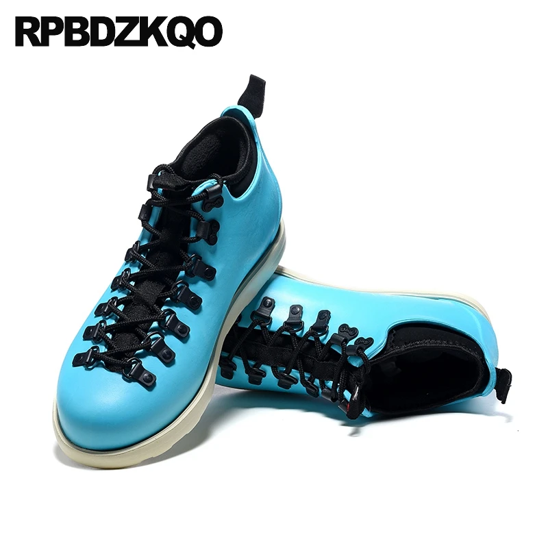 Мужские резиновые ботинки на шнуровке зеленые непромокаемые Ботильоны танкетке