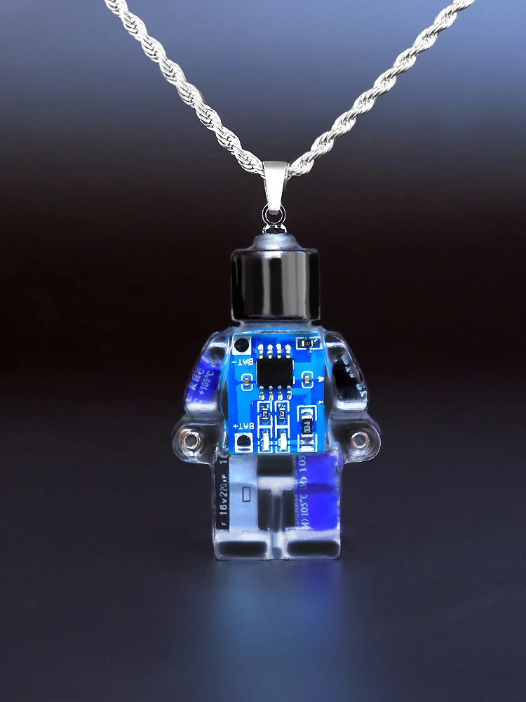 

Boys And Girls Tide Brand Niche Sweater Necklace Couple Gift Jewelry Cyberpunk Hip-hop Hong Kong Style Pendant