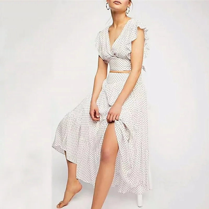 Юбка в горошек TWOTWINSTYLE летний костюм с v образным вырезом и оборками короткий топ