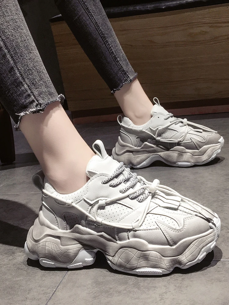 

Explosive Thick-Soled Casual Sports Shoes Spring And Autumn New Fashion All-Match Low-Cut Breathable Ladies Single Shoes