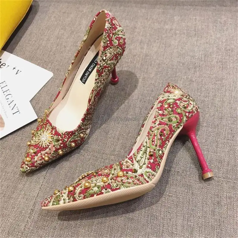 

Women's shoes single shoes 2021 new wedding shoes shallow mouth high heels rhinestone stiletto rivet single shoes