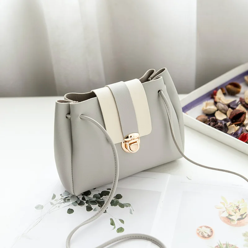 

womens hands women's 2021 summer new fashion one shoulder messenger simple casual color contrast bucket bag purses