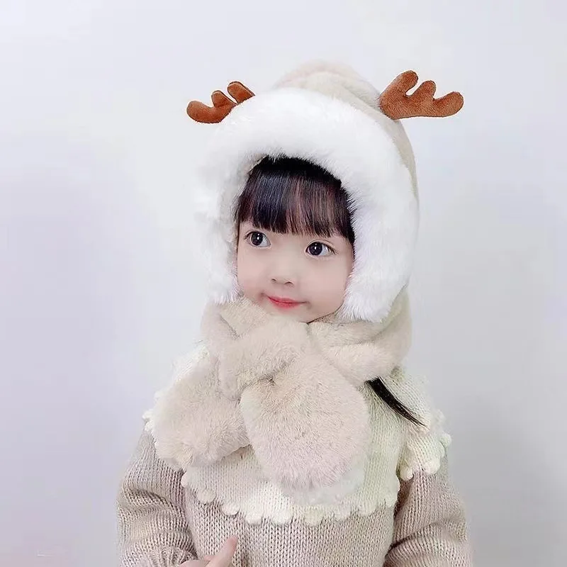 

Baby Ear Protection Boy and Girl Antler Hat Winter Child Hat Scarf One Cute Plush Christmas Baby Hat Newborn Photography Props