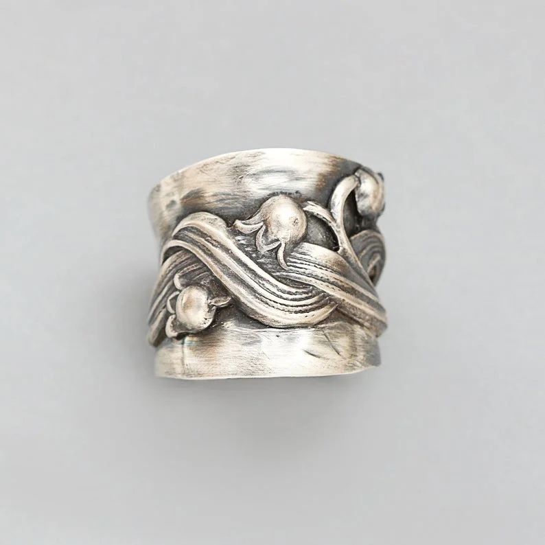 

Retro Lily Of The Valley Ring, Sterling Silver Lily Of The Valley, Silver Lily Ring, Nature Jewelry, Thumb Ring Ring Women