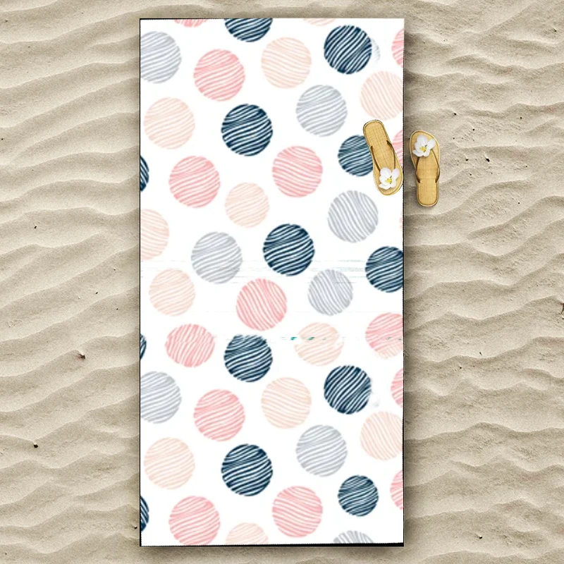 

Быстросохнущее махровое пляжное полотенце в скандинавском стиле