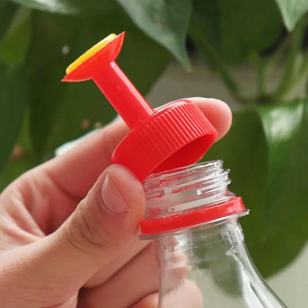 Разбрызгиватель воды цвет случайный пластиковая крышка бутылки разбрызгиватель