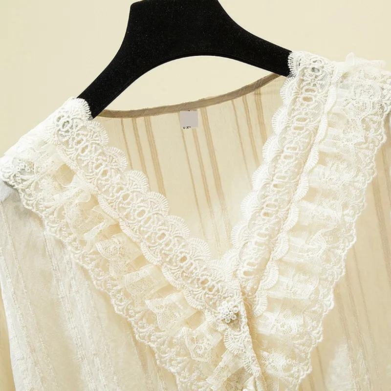 

Plus Size Women Chiffon Blouses Shirts New Arrival 2021 Spring Vintage Lace V-neck Loose Ladies Long Sleeve Casual Tops W225