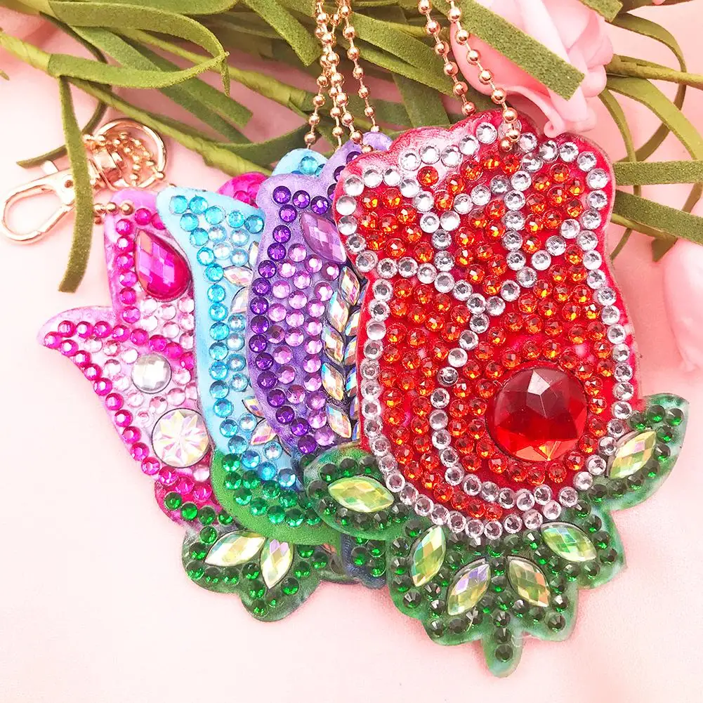 

4pcs DIY Keychains Flower Diamond Painting Full Drill Special Shaped Painting Flowers Keychain Girls Gifts 75*55mm