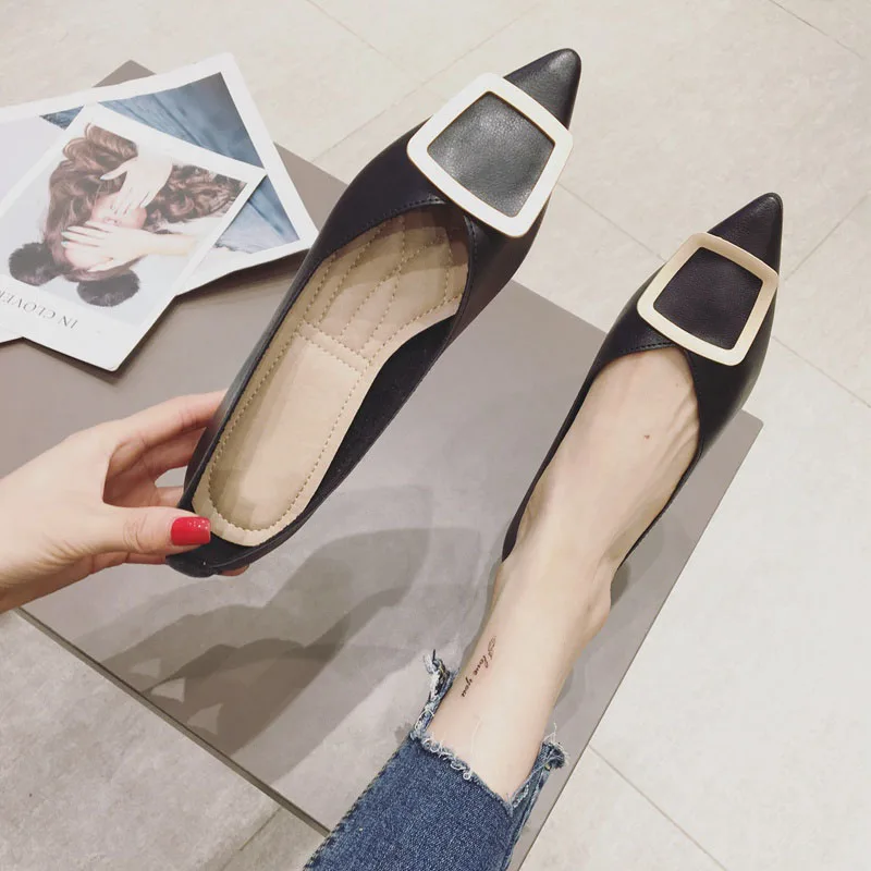 Женские балетки с острым носком мягкие офисные туфли красного цвета на плоской