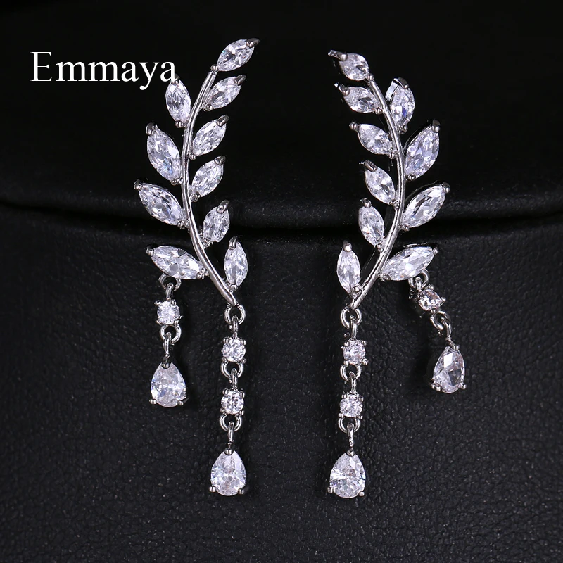 Серьги Emmaya изящная с фианитами ААА стильные украшения в виде ветки серебряным