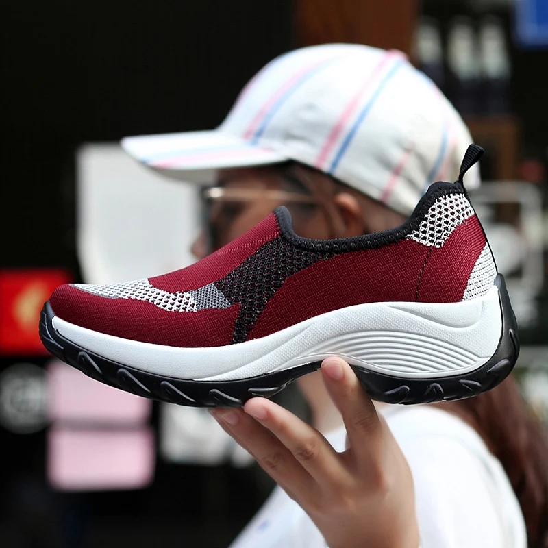 Модная женская обувь Кроссовки Женские кроссовки из дышащей сетки Женская на
