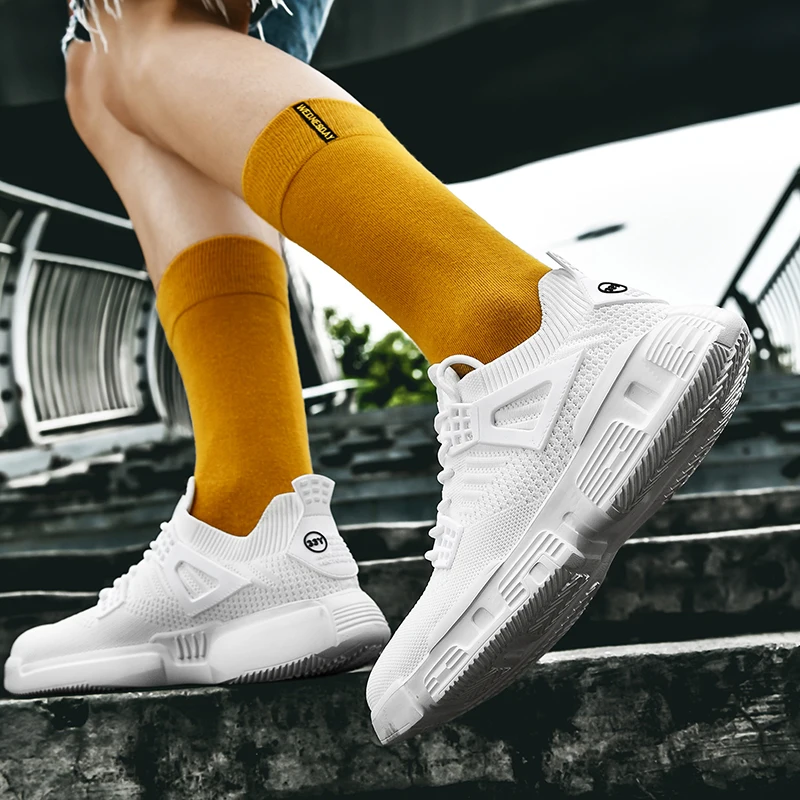 

Lightweight Men's Running Shoes Comfortable Casual Mesh Men's Sneakers Breathable Non-slip Outdoor Training Male Sports Shoes