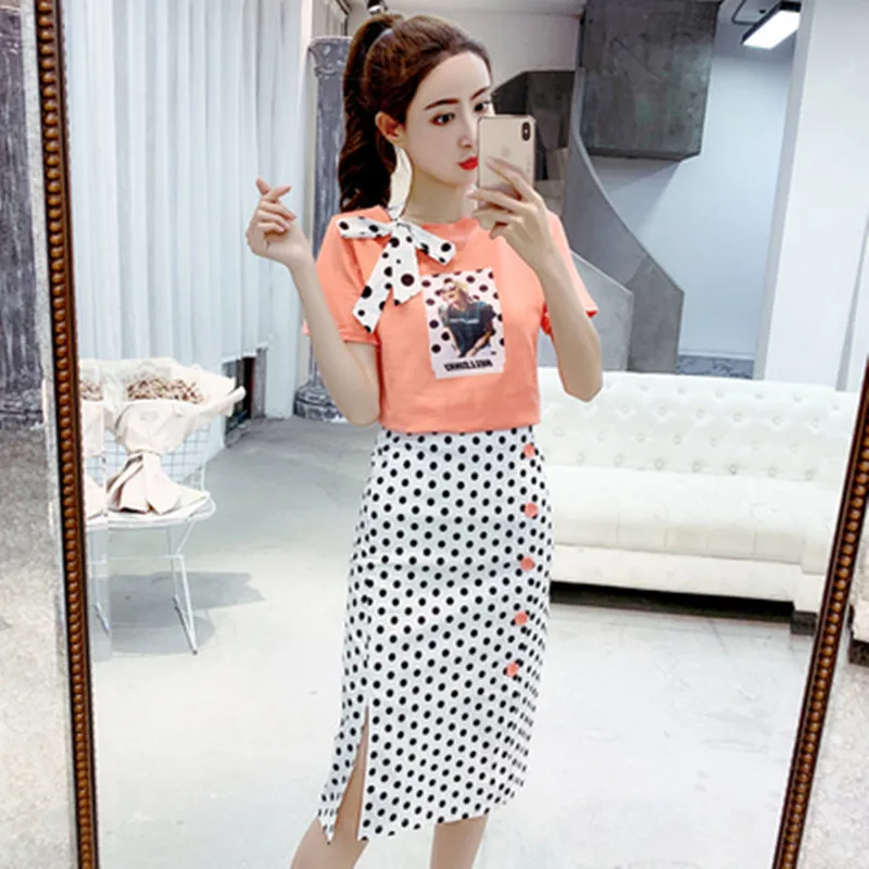 

Summer French Vintage Set New Women Fashion Round Collar Frenulum T-shirt + Wave Point Printing Skirt Office 2 Piece Set
