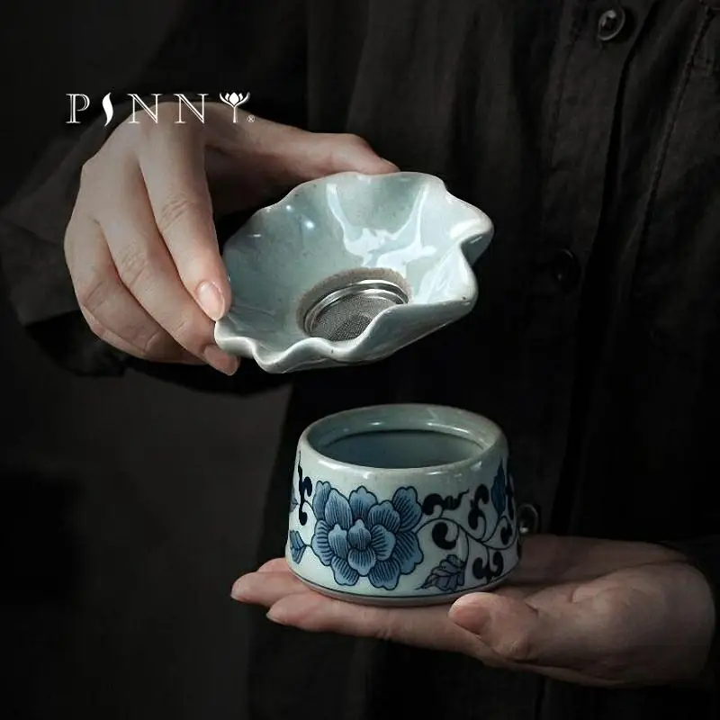 

Чайные ситечки PINNY из сине-белого фарфора, керамические аксессуары для китайского чая кунг-фу, чайный сервис в стиле ретро