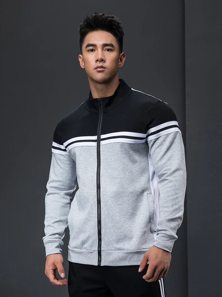 

Sportswear & Accessories