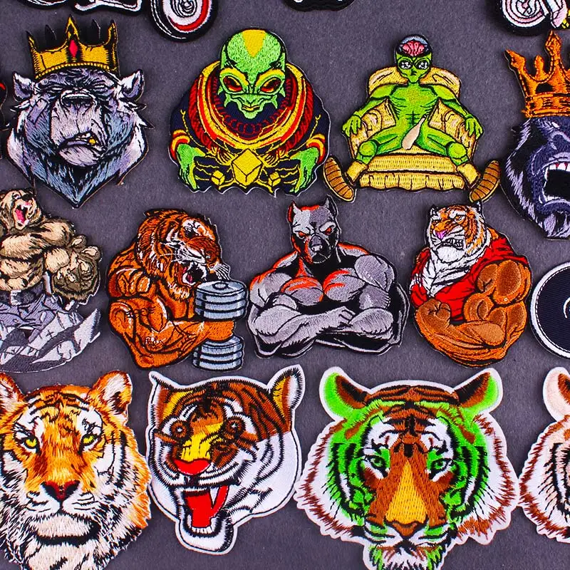 

Ferocious Animal Patches on Clothing Embroidery Patch Sewing Alien Embroidered Patches For Clothing Accessories Applique Decor