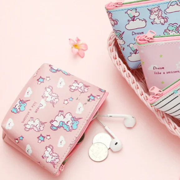 Вместительная многофункциональная косметичка в виде единорога дорожная Сумочка