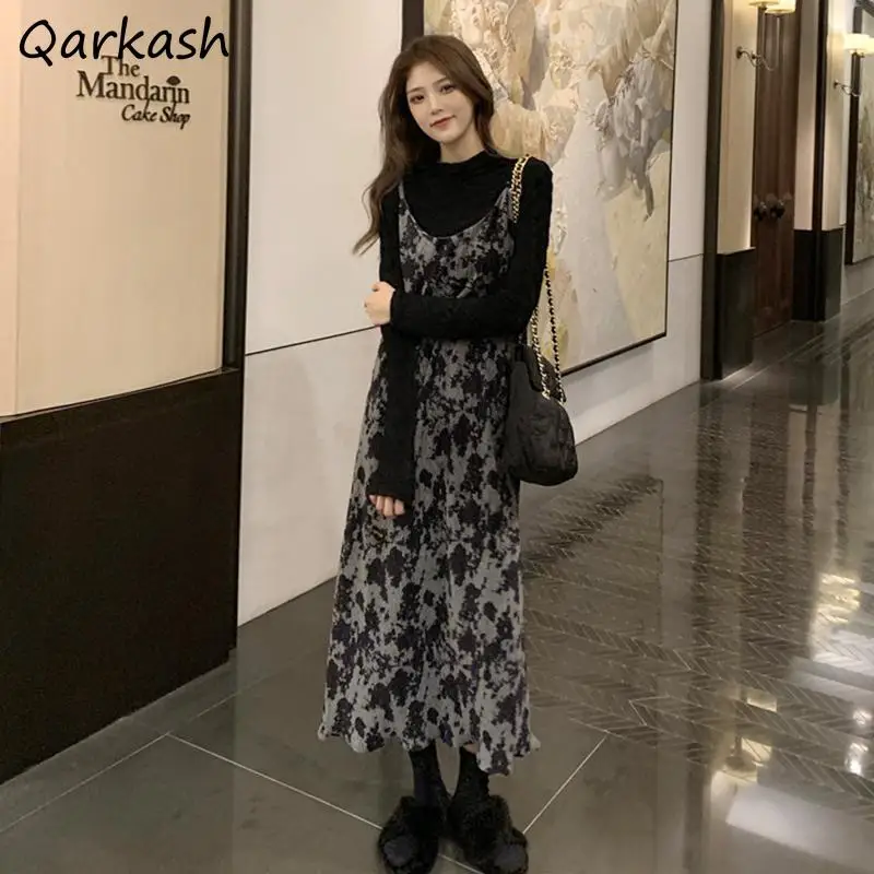 Платье женское средней длины без рукавов стильное базовое ТРАПЕЦИЕВИДНОЕ