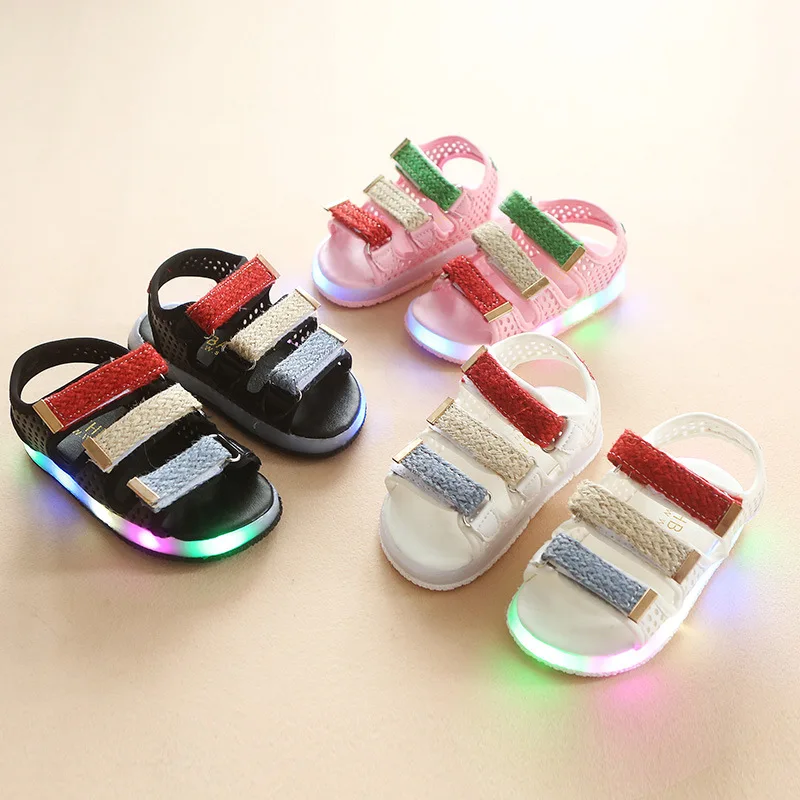 Enlarge Hot Sales Fashion LED Lighted Children Sandals Classic HIgh Quality Elegant Baby Girls Boys Shoes Patchowrk Kids Sneakers