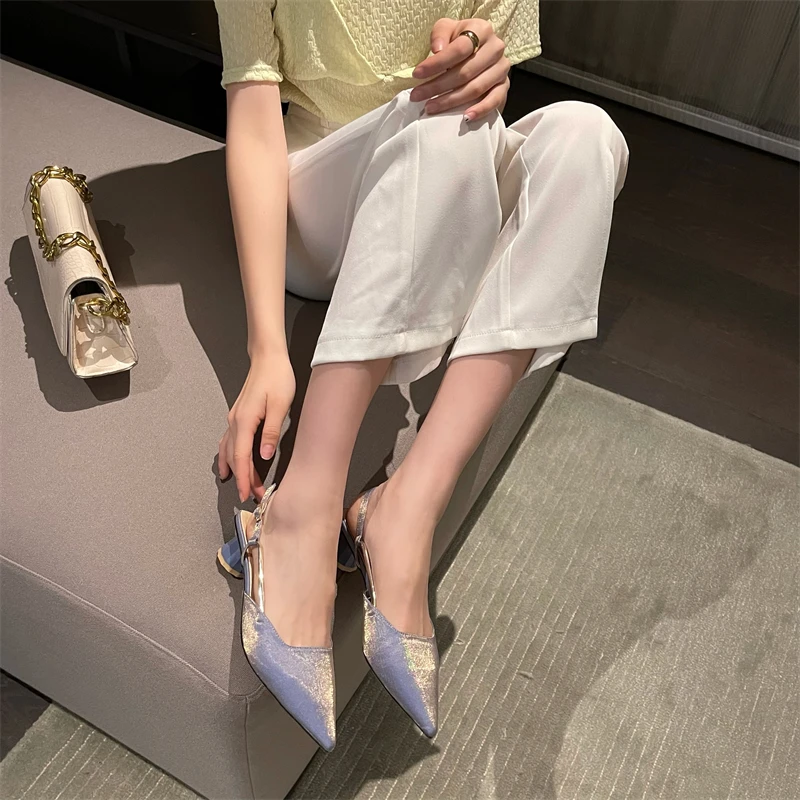 

Baotou sandals female 2021 new summer fairy wild evening breeze gentle shoes French round heel single shoes