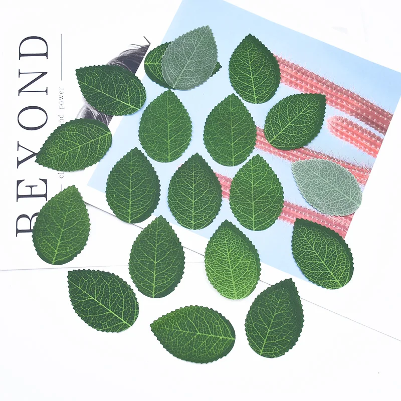 

100 Pieces Silk Leaf Christmas Leaves Decorative Flowers Wreaths Diy Gifts Box Artificial Plants Home Decor Wedding Bridal