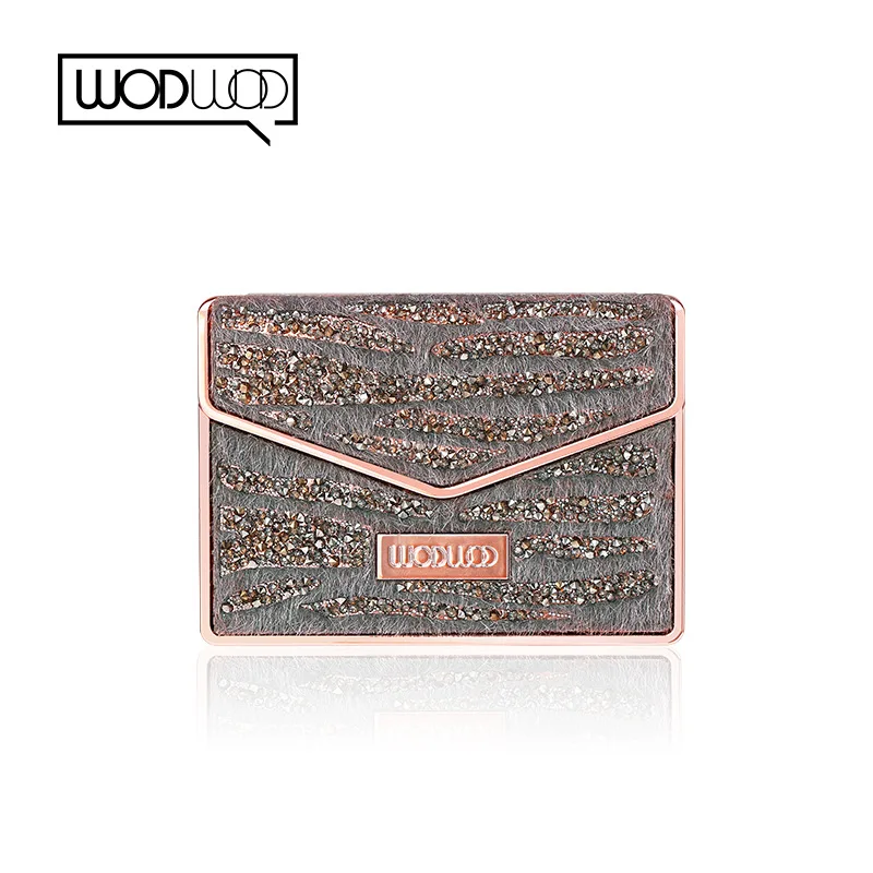 

Graceful Fur Clothing Eye Shadow Composite Chart Celebrity Recommended Pearly Lustre Matte Sequin Waterproof Eyeshadow Compact