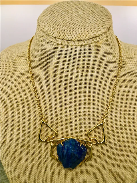 

Gold-Plated Natural Lapis Lazuli Gemstone Necklace for Woman