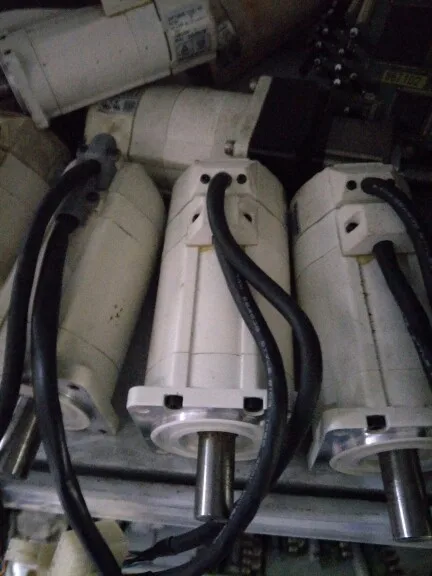 

Servo motor MSMA042A1G MSMA042A1E A1C A1N MSM042A1G Warranty 3 months