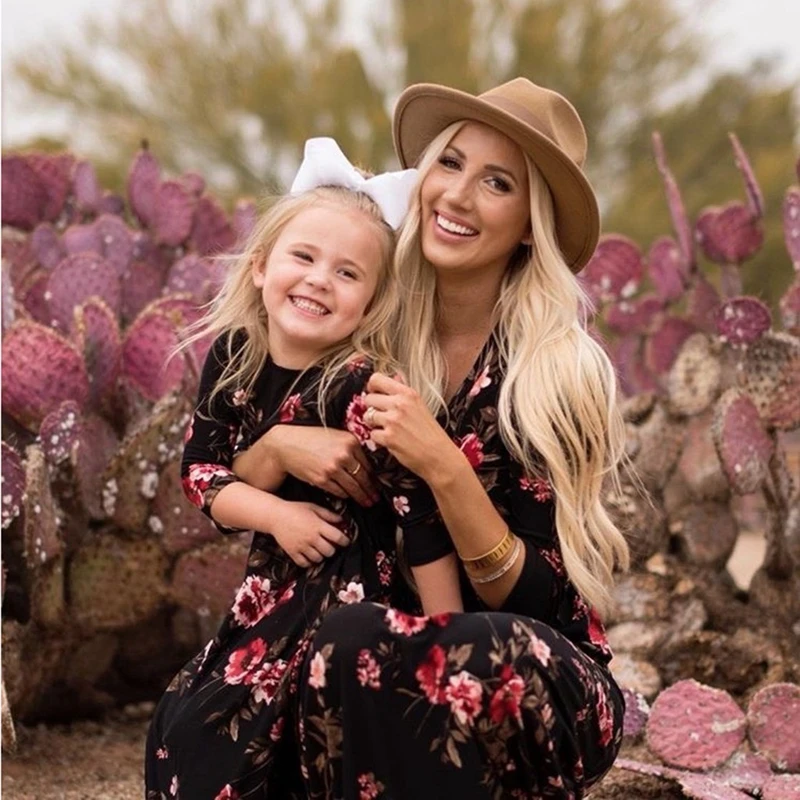 Платье для родителей и ребенка Одежда мамы дочки Платья с цветочным принтом