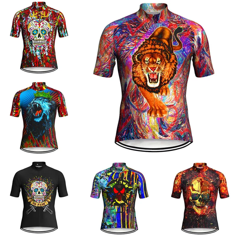 

Комплект из футболки с коротким рукавом и спортивного топа, из полиэстера